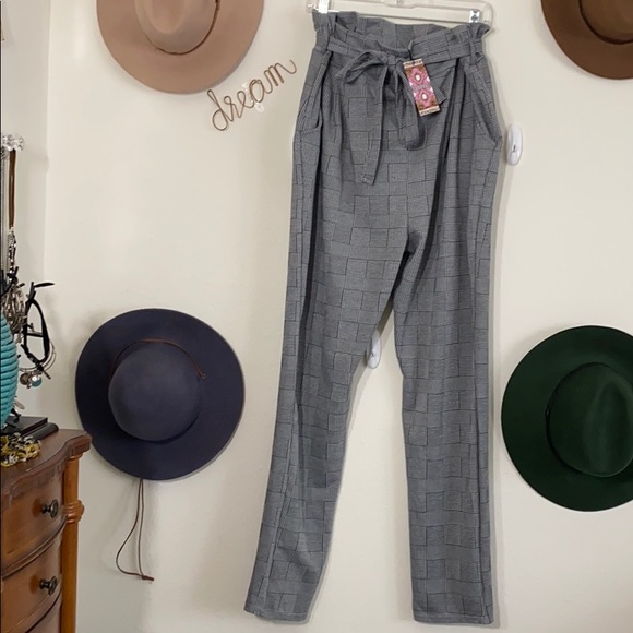 NWT plaid paper bag waist trousers - Picture 2 of 7